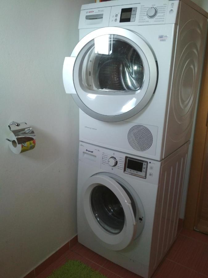 Bomba Ubytko Appartement Snina Buitenkant foto