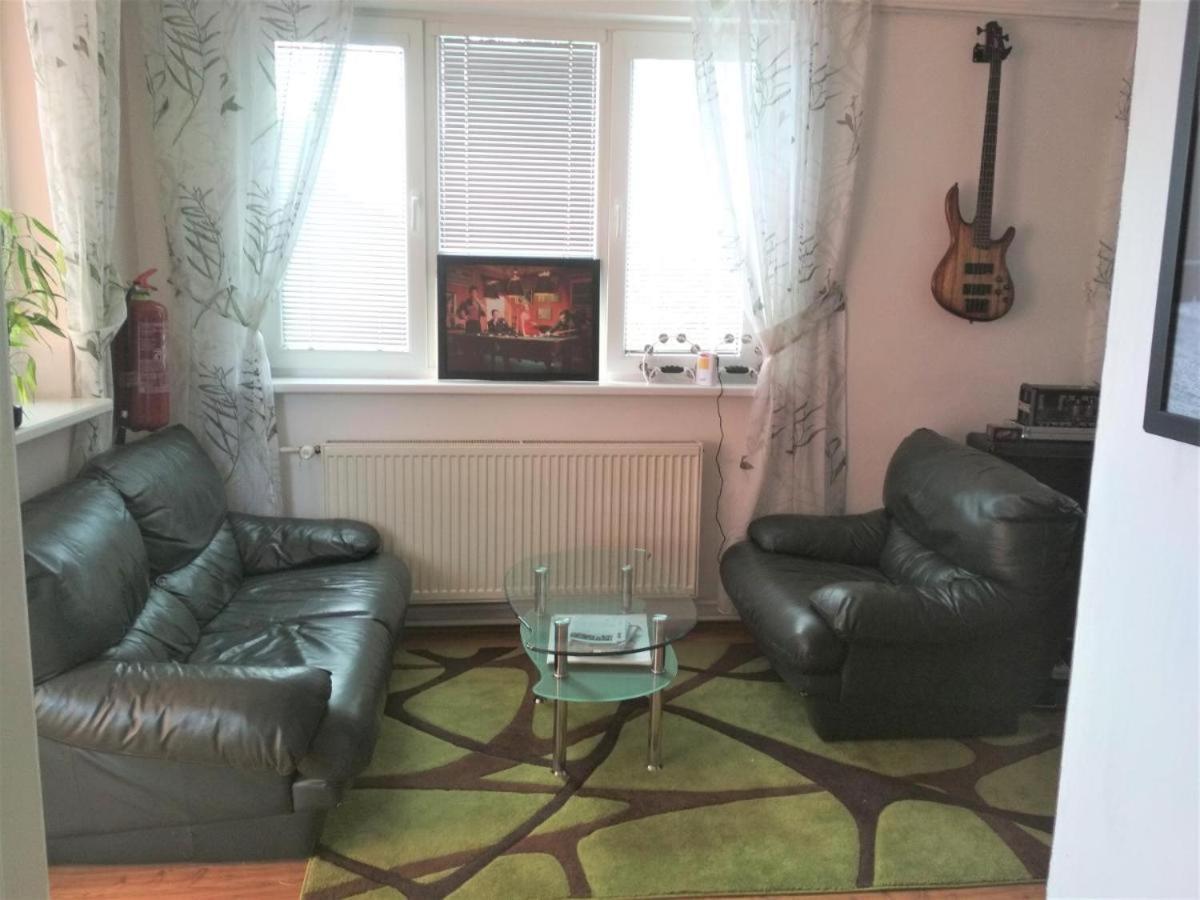 Bomba Ubytko Appartement Snina Buitenkant foto